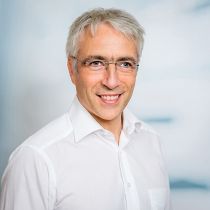 Speaker at varvis® corporate satellite at ESHG 2021 - Dr. Ben Liesfeld Dr. Ben Liesfeld - Managing Director & Co-Founder Limbus Medical Technologies